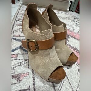 Pedro Garcia Beige and Brown Heeled Boots